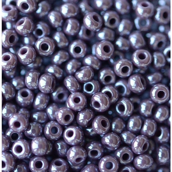 Бисер Preciosa (Чехия) 10 гр. арт.28040 цв. керамический блестящий, фиолетовый