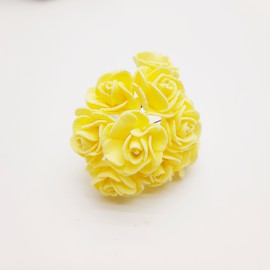 Букетик розы 10 шт. цв. св.желтый материал фоамиран d 2 см